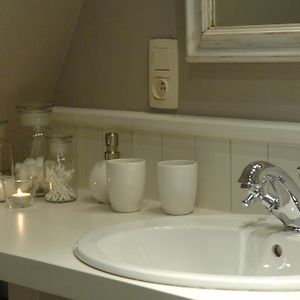 Suite met Twee Slaapkamers en een King Size Bed
